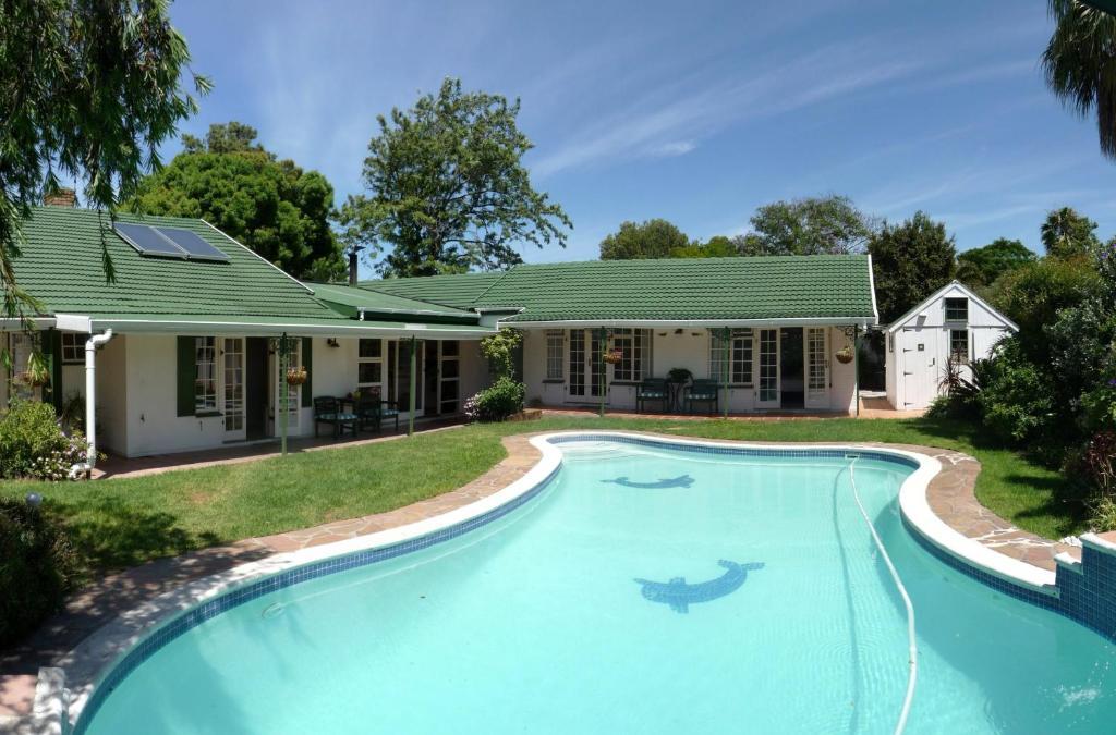 Somer Place B&B サマーセット・ウェスト エクステリア 写真