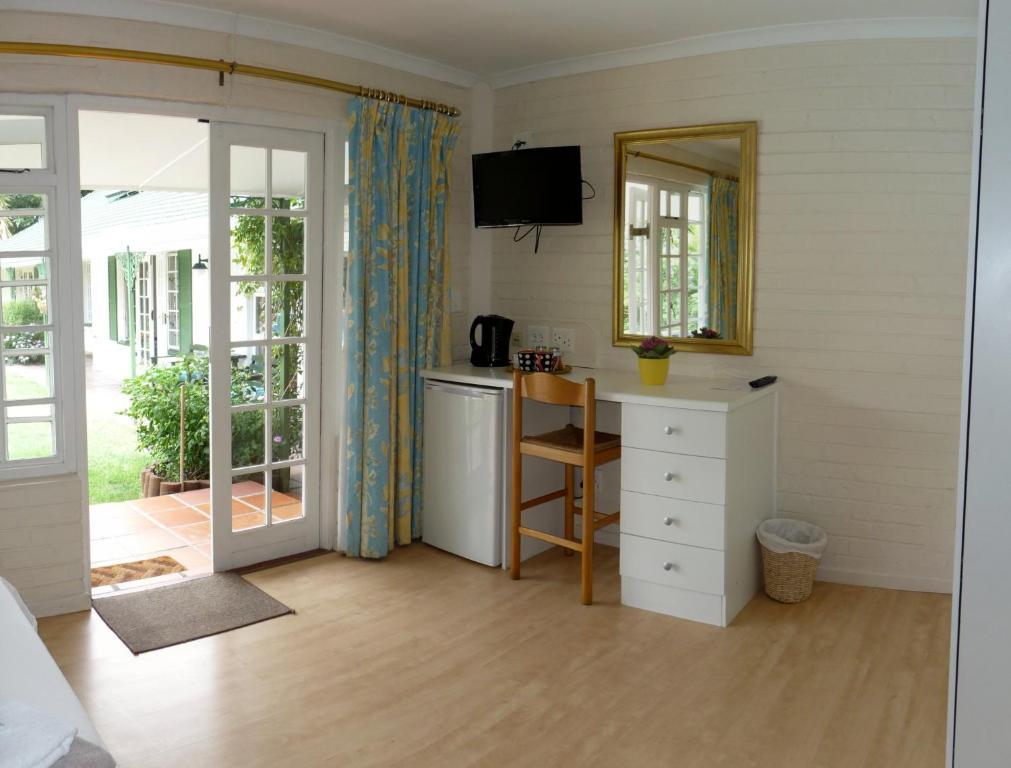 Somer Place B&B サマーセット・ウェスト エクステリア 写真
